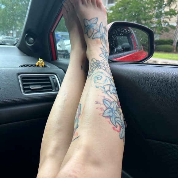 Meet your Posher, Alisha - Picture 4 of 4